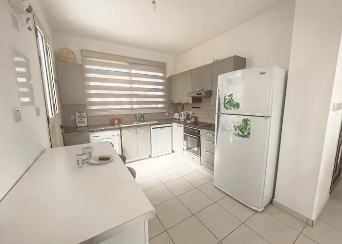 Anna Maria, Kapparis 펜션 *