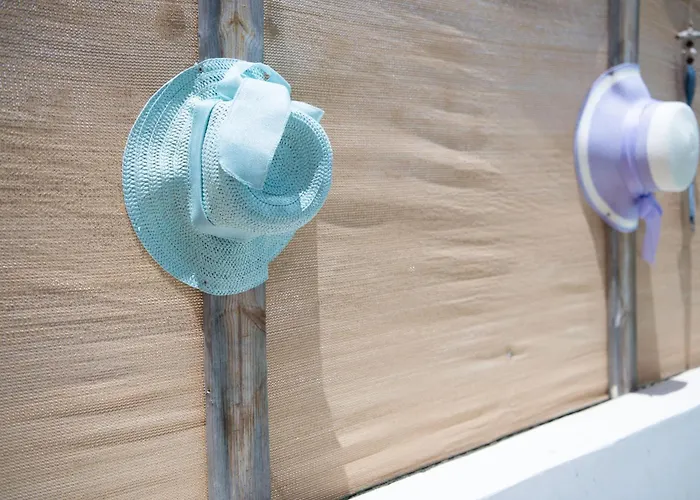 Anna Maria, Kapparis 파라림니