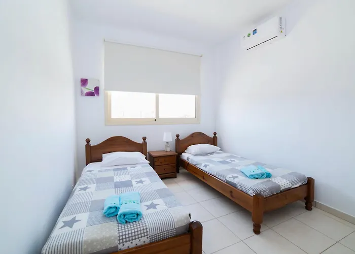 Anna Maria, Kapparis