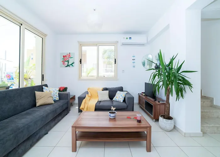 Anna Maria, Kapparis Paralimni