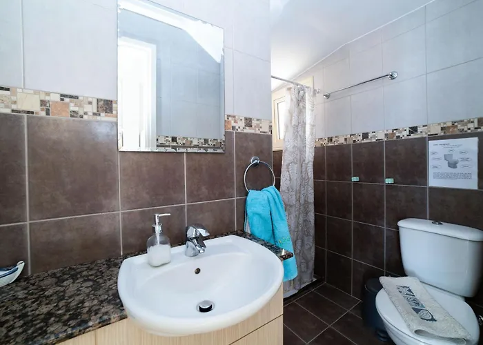 Anna Maria, Kapparis